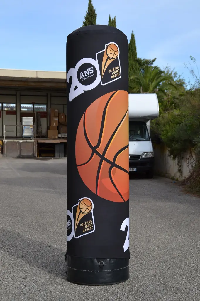 Orléans Loiret Basket totem.webp